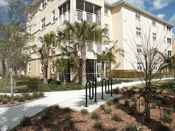 2nd image of 55 Riverview Bnd S Unit 2017