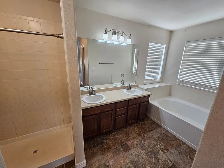2063 Velliquette Ln — Photo 17