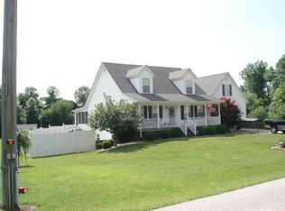 364 Ridgeway Dr W, Elizabethtown, KY 42701