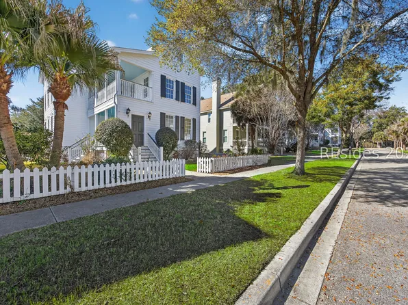 112 Bryan Dr, Beaufort, SC 29902