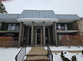 4115 W 98th St APT C, Oak Lawn, IL 60453