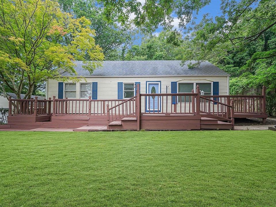 1st image of 4 Dillmont Drive