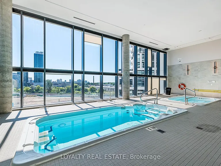 5 Wellington St S #207 — Photo 31