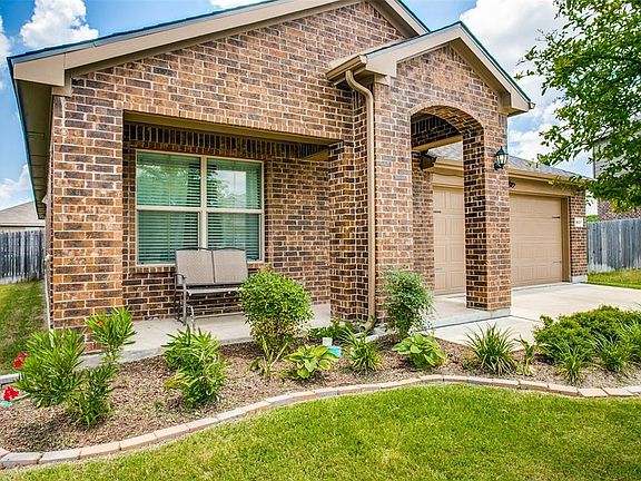 3rd image of 8637 Fawn Hill Ct