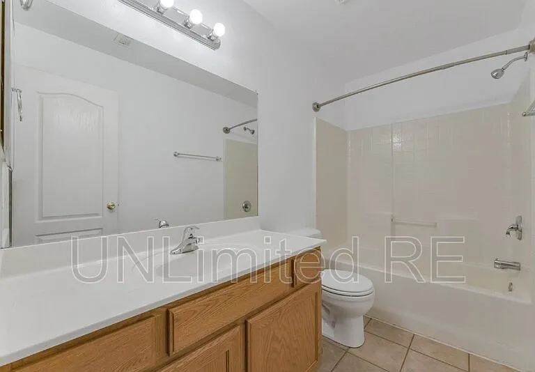 2433 S Seclusion Ln — Photo 14