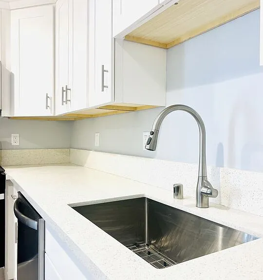 1056 Winchester Ave #B — Photo 14