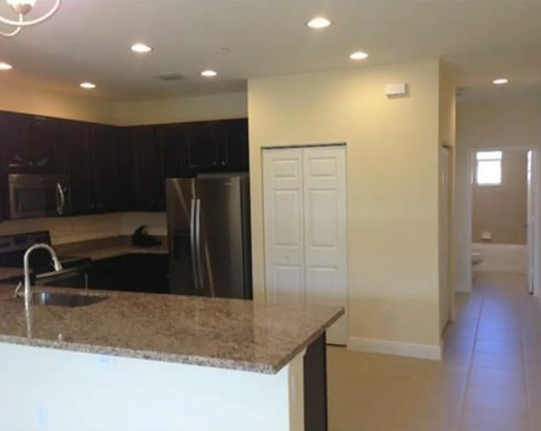 2021 Renaissance Blvd — Photo 2