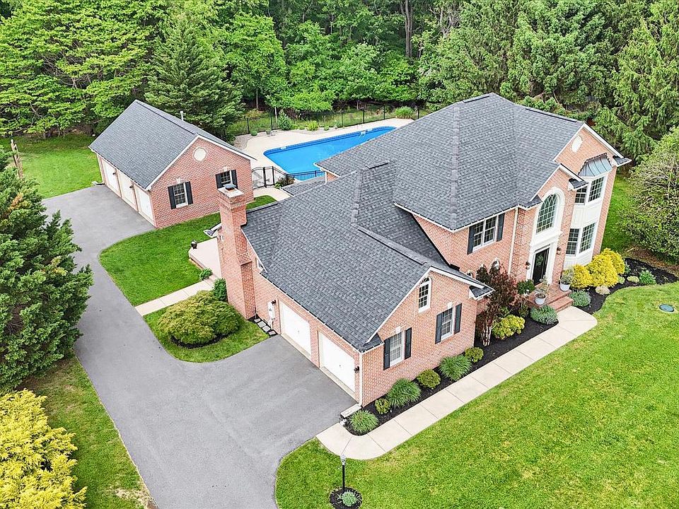 1st image of 6618 Nahal Dr