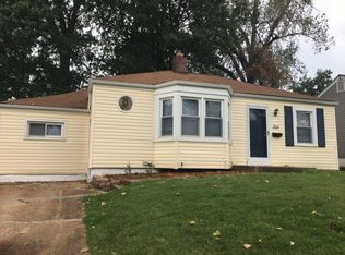 3116 Ronald Dr, Saint Ann, MO 63074