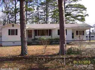 3 Hamby Ln, Little Rock, AR 72206