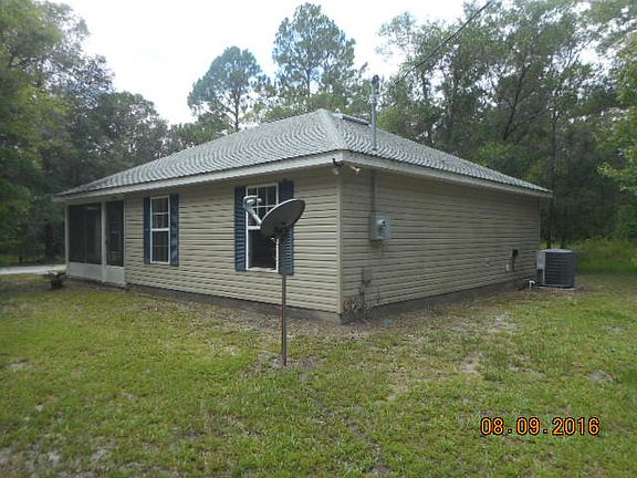 3rd image of 10115 Underwood Ave