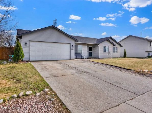 6586 W Santa Fe St, Rathdrum, ID 83858