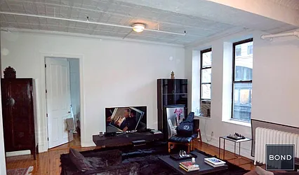 Rented by Bond New York