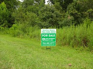 142 Galax Dr, Statesville, NC 28677