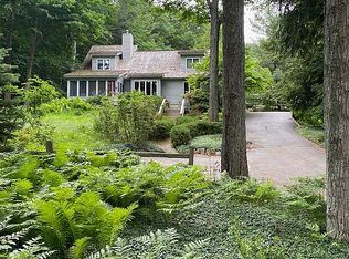 7670 S Glen Lake Rd, Glen Arbor, MI 49636
