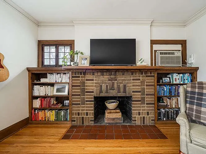 4404 Aldrich Ave S #UPPER — Photo 3