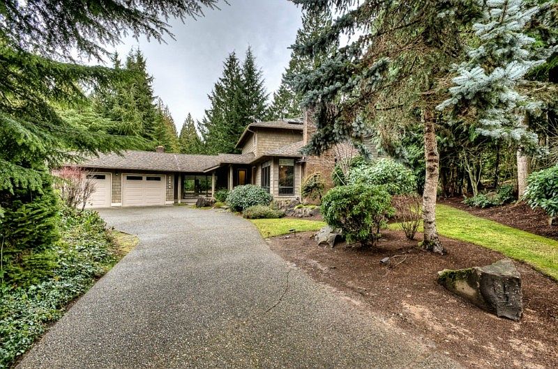 1st image of 20849 NE 26th Pl