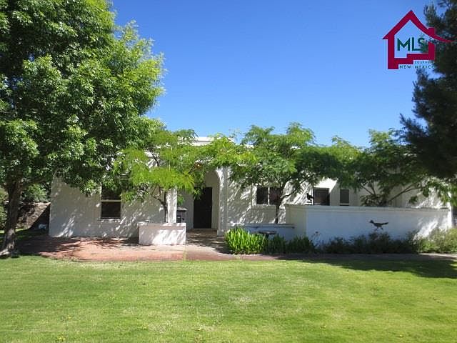 1st image of 1420 Tierra Del Sol Dr