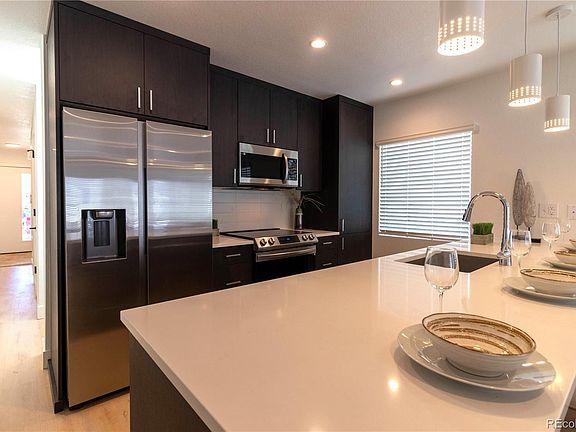 4th image of 1555 Uinta St