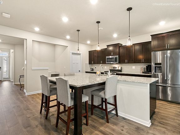 5th image of 7921 NE 175th Dr