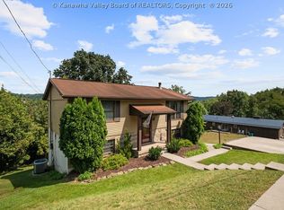 106 Phyllis Dr, Charleston, WV 25302