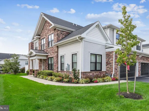 36 Birdie Way, Lawrenceville, NJ 08648