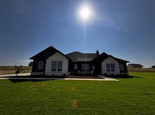 153 Big Sky Rd, Decatur, TX 76234
