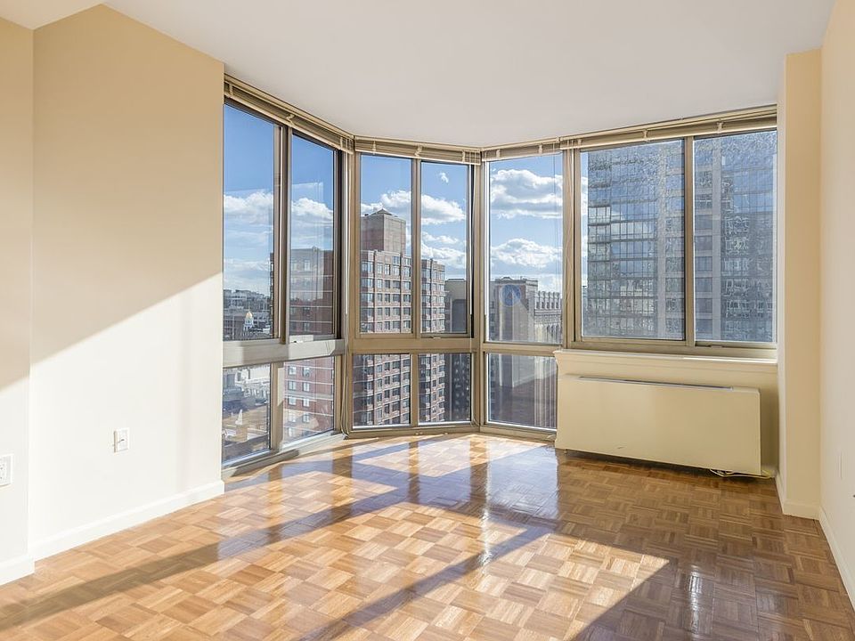 1st image of 100 W 26th St APT 8B