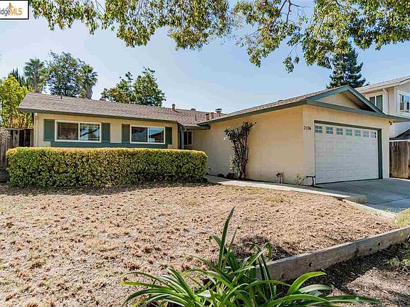 4th image of 2136 Mesa Verde Dr