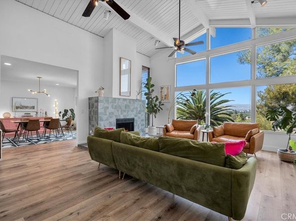 5291 Darro Rd, Woodland Hills, CA 91364