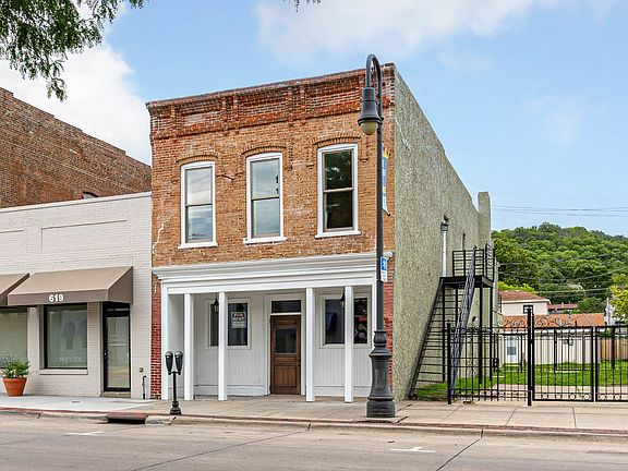 2nd image of 621 S Main St