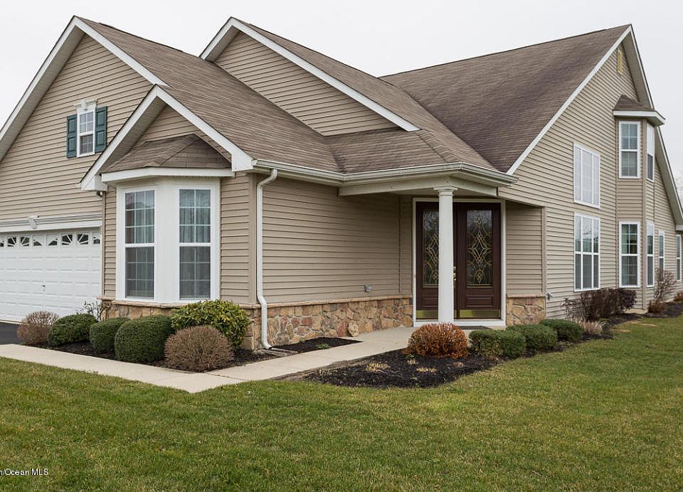 1st image of 49 Enclave Blvd