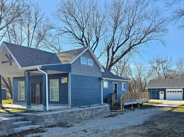 1982 S Benton Center Rd, Benton Harbor, MI 49022