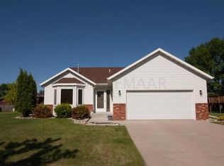 3319 21st St S, Fargo, ND 58104