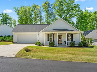 374 Ashley Woods Ct, Clayton, NC 27527