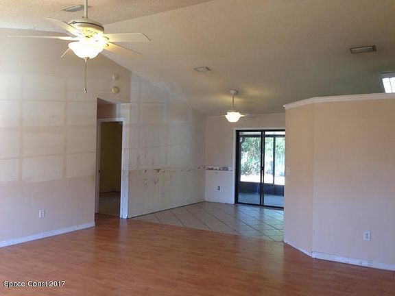 2nd image of 6520 Corsica Blvd