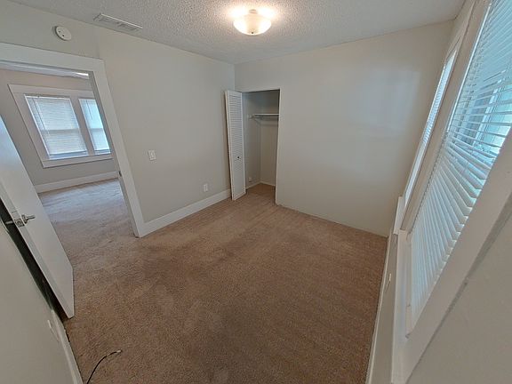 5th image of 1325 Mohawk Ave