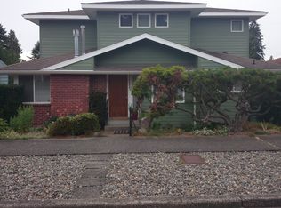 2729 48th Ave SW, Seattle, WA 98116