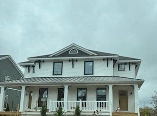 4715 Macatawa Legends Blvd, Holland, MI 49424