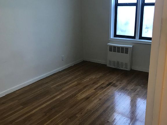 5th image of 149-43 35ave 3b Flushing N #3B