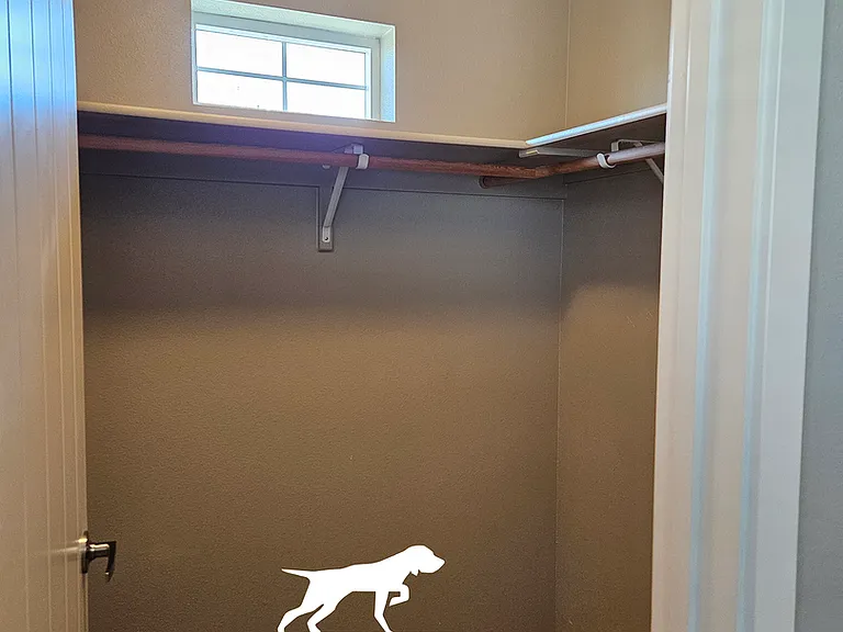 811 E Wandering Ln — Photo 24