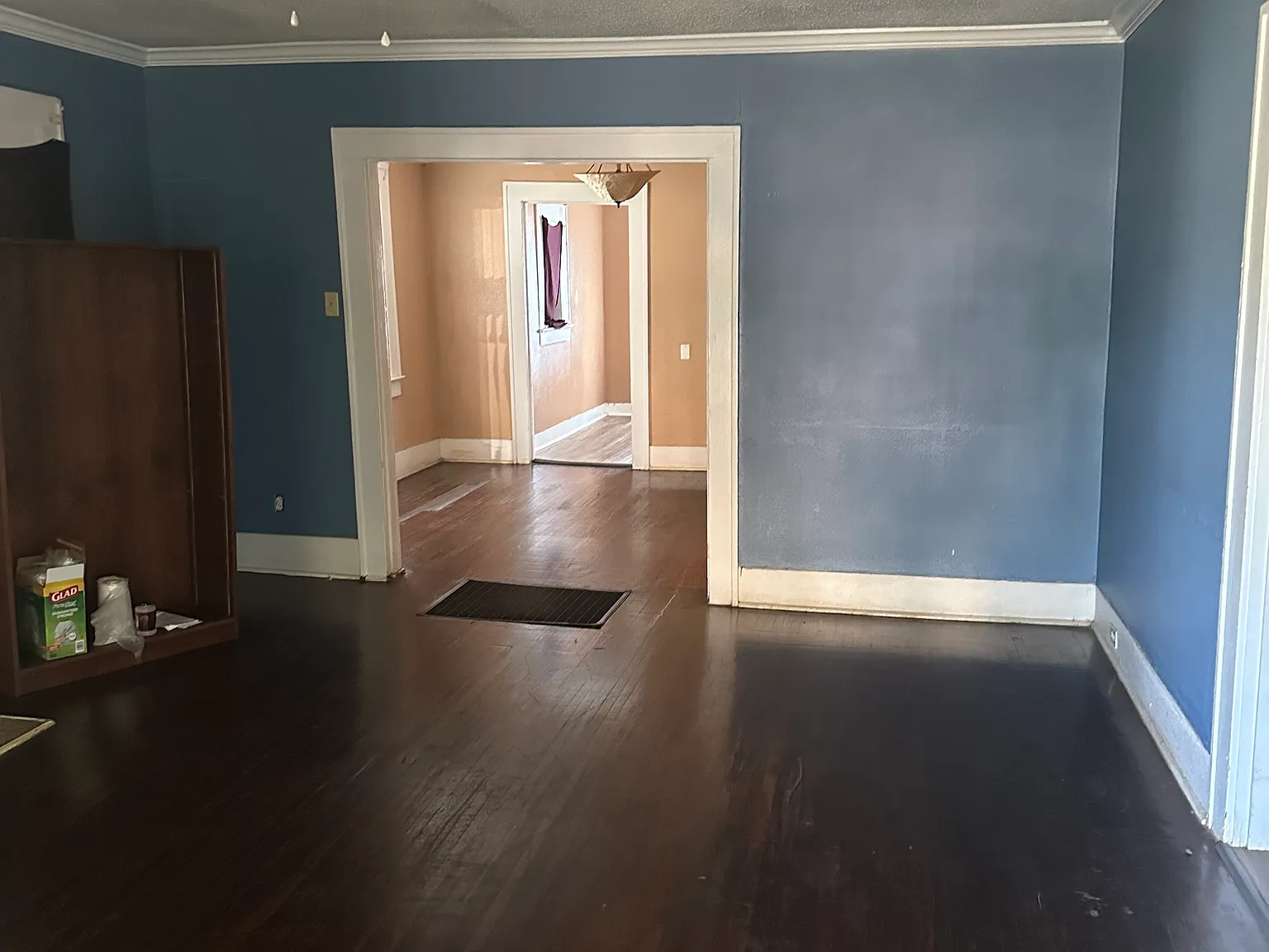 2 bed, 1200 sqft, $800 — Photo 2