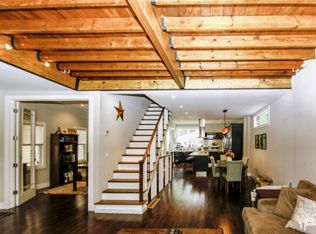 2423 S Williams St, Milwaukee, WI 53207