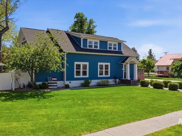 813 7th St, Rupert, ID 83350