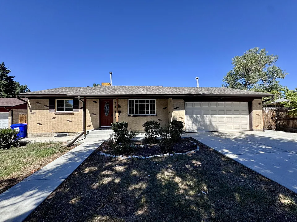 11633 E Virginia Dr #A