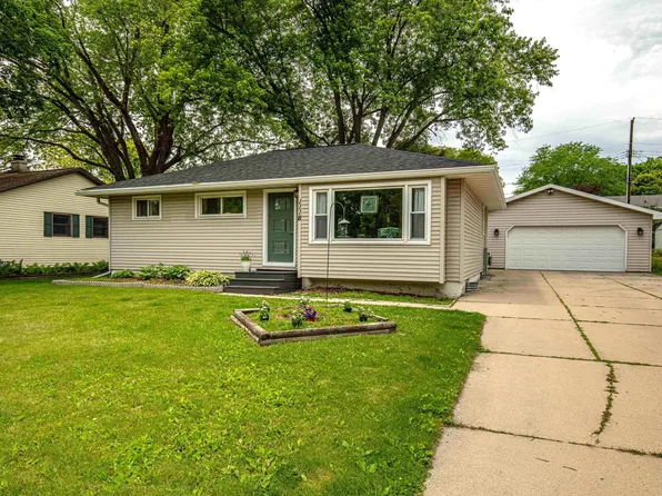 1118 Acewood Blvd, Madison, WI 53716