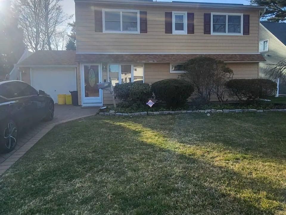 1st image of 42 Fireplace Ln #2
