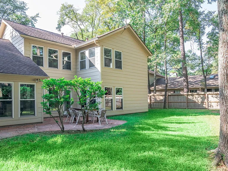 10 Coralvine Ct — Photo 34