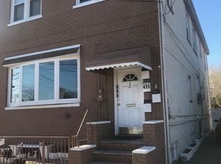 411 McClean Ave, Staten Island, NY 10305