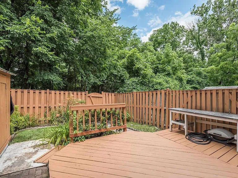 3306 Buckeye Ln — Photo 20